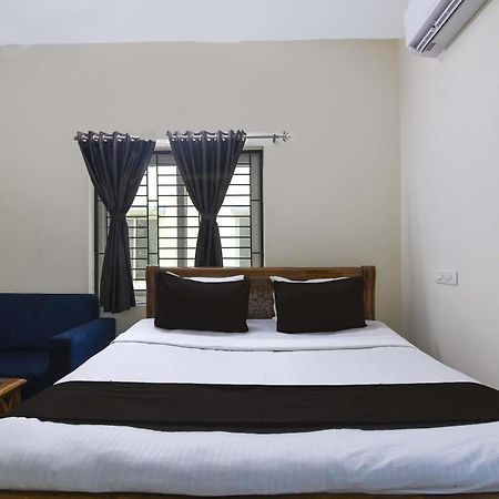 Hotel O Krishna بوهفانيشفار المظهر الخارجي الصورة